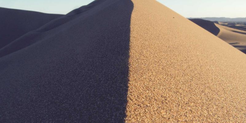 季节性商品库存清仓时机选择：把握三大关键时间点，高效处理积压库存与工厂尾单