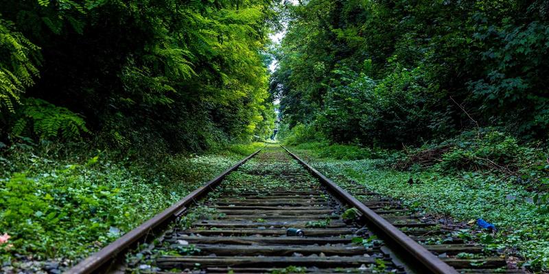 库存清仓52:揭秘工厂尾单与尾货批发的财富密码